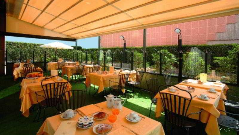The Regency Sure Collection By Western 4*
